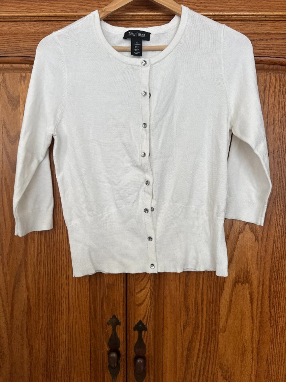 White House Black Market Cream Button-Front 3/4 Sleeve Cardigan